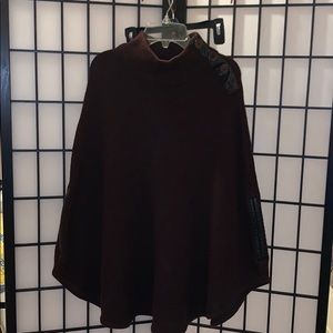 NY&C PLUM PONCHO